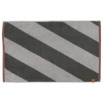 DIAGONAL bath mat, Dark Olive